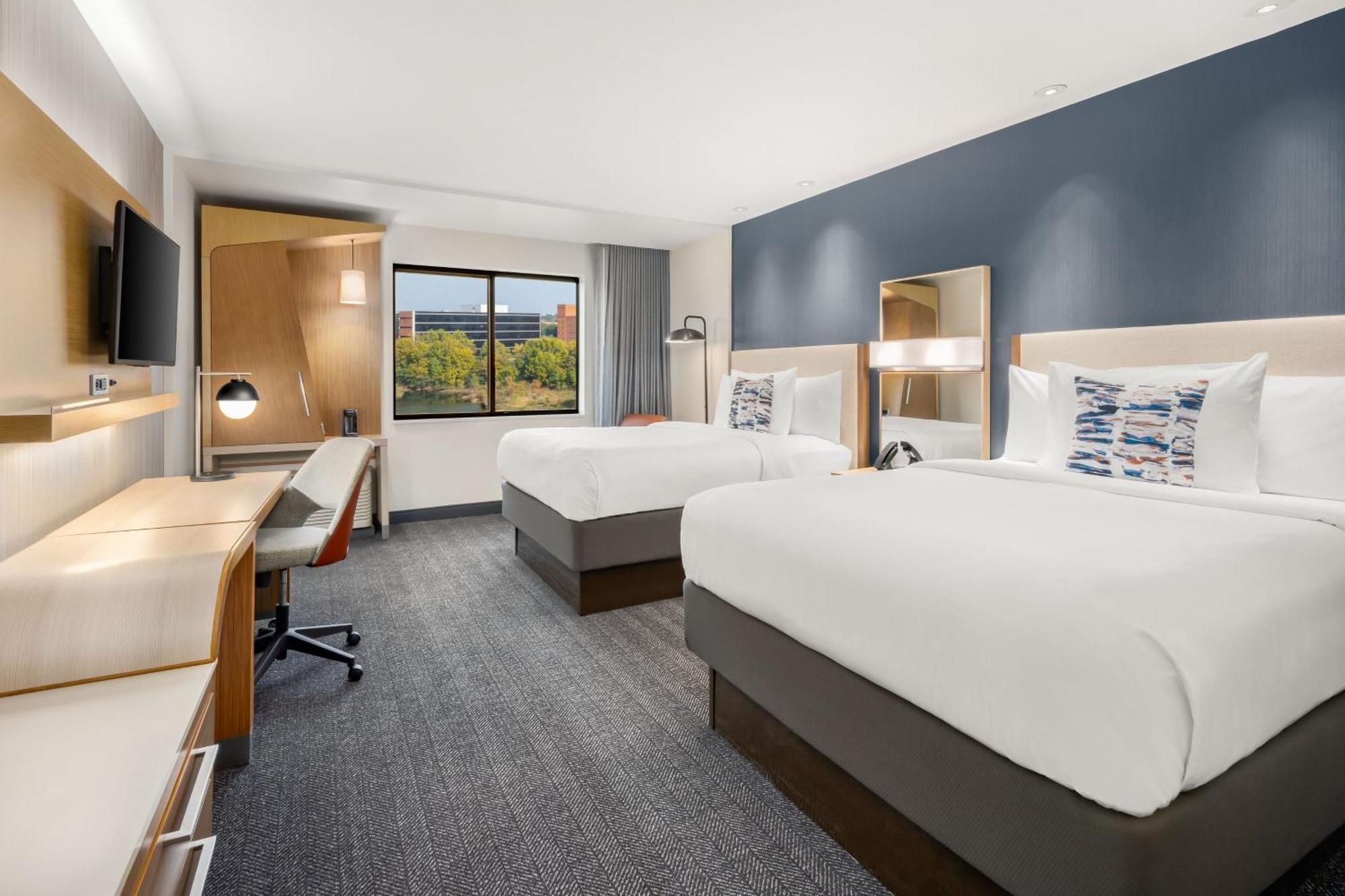 Courtyard By Marriott Columbus Phenix City Buitenkant foto